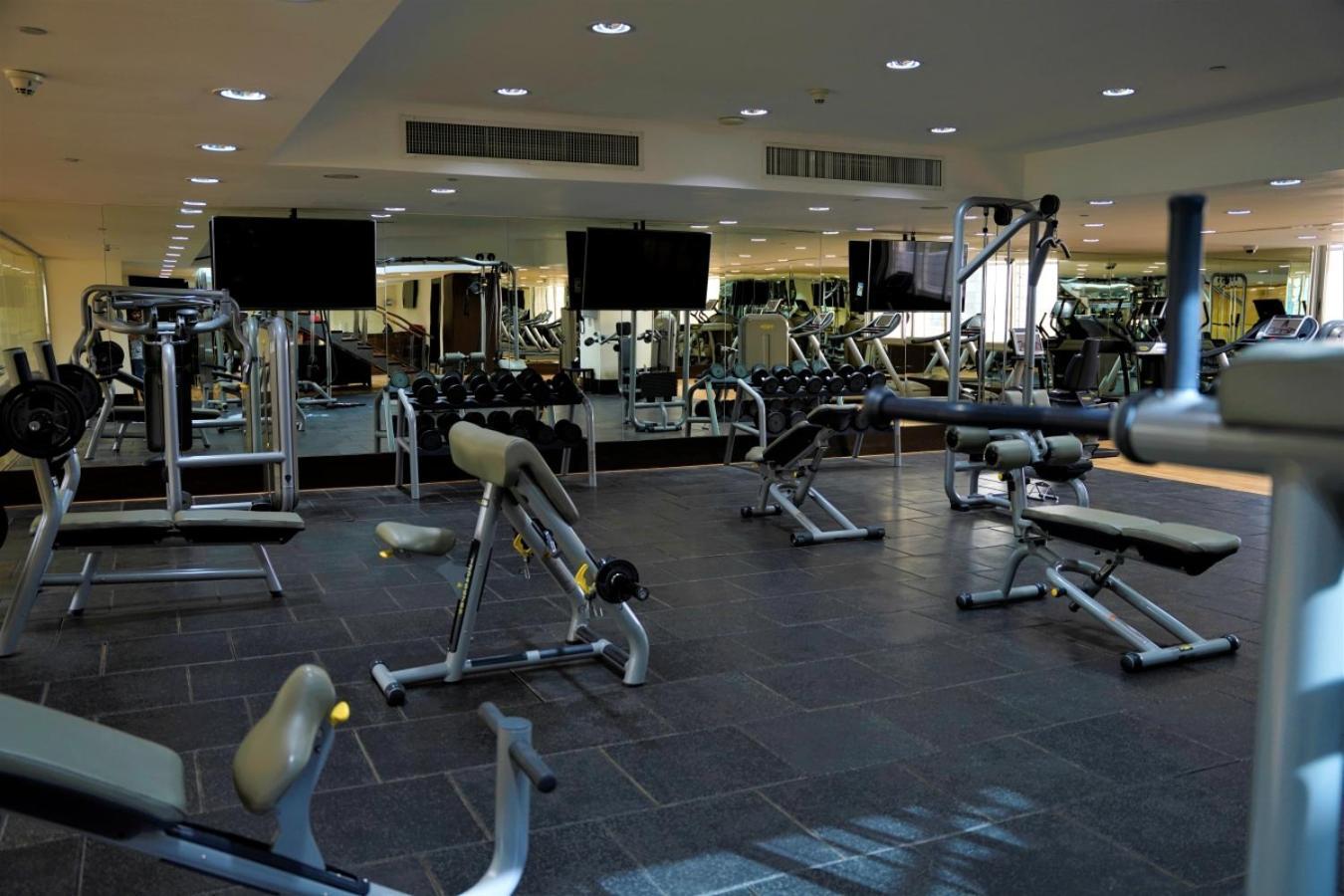 The Abdali Boulevard Hotel Amán Exterior foto The gym at the hotel