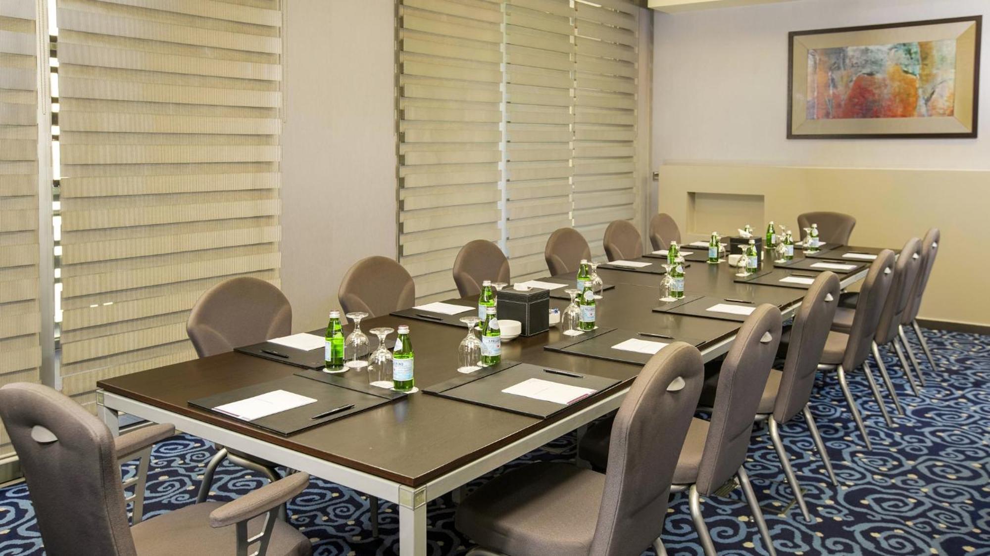 The Abdali Boulevard Hotel Amán Exterior foto Meeting room